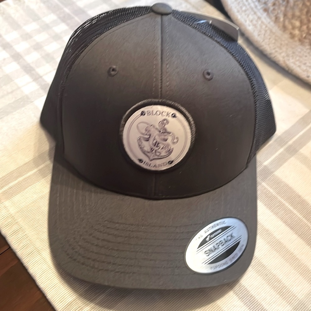 Men’s Block Island Hat with SnapBack brim